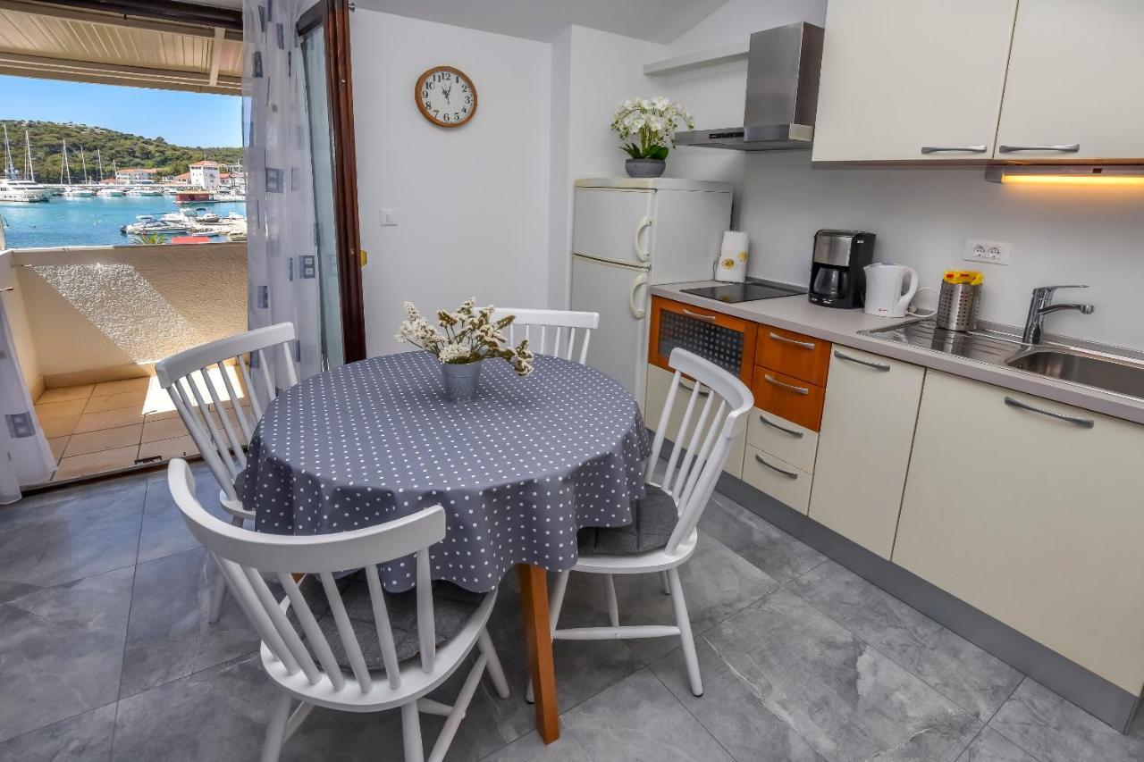 Apartments Sime روغوزنيكا المظهر الخارجي الصورة