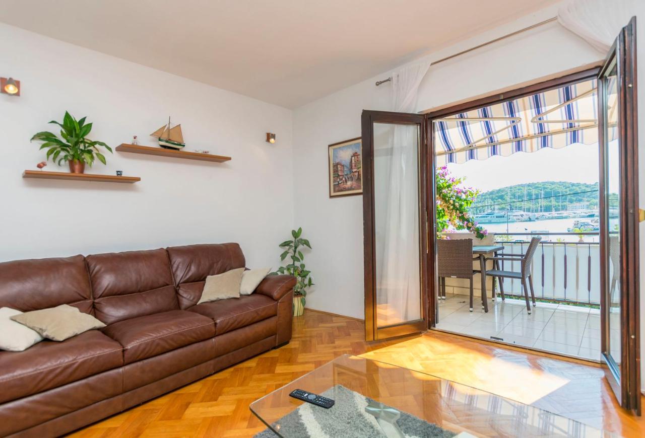 Apartments Sime روغوزنيكا المظهر الخارجي الصورة