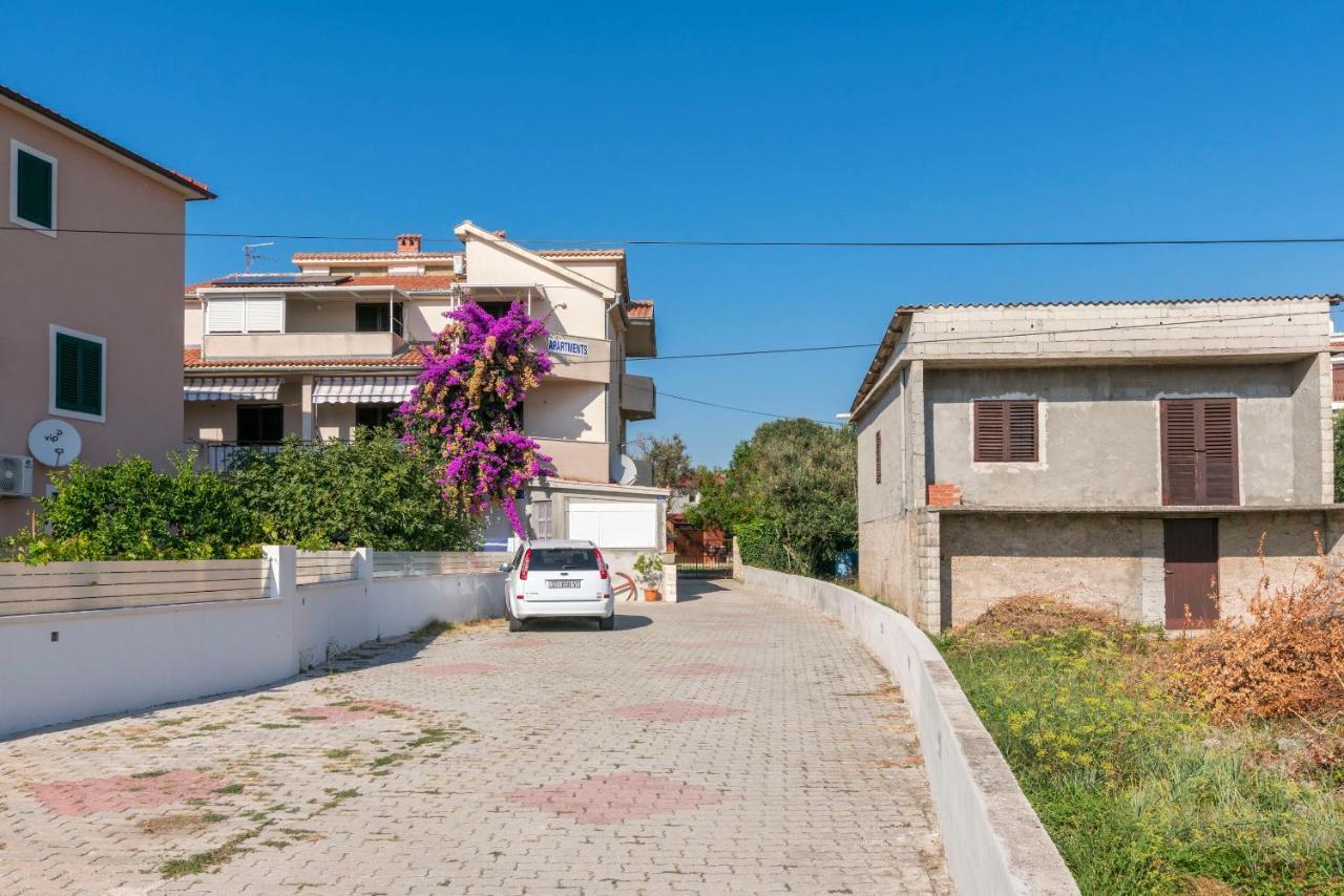 Apartments Sime روغوزنيكا المظهر الخارجي الصورة