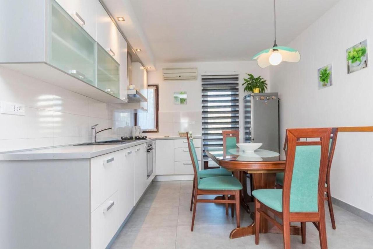 Apartments Sime روغوزنيكا المظهر الخارجي الصورة