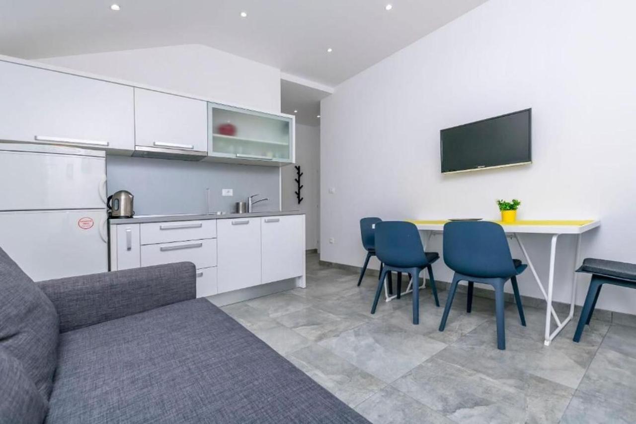 Apartments Sime روغوزنيكا المظهر الخارجي الصورة